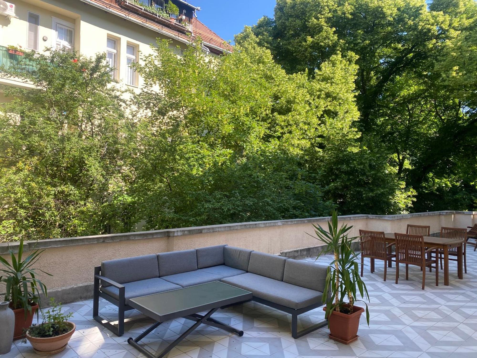 Apartment Superb With Ac 40 Sqm Terrace In The Greens Of Buda Centre *