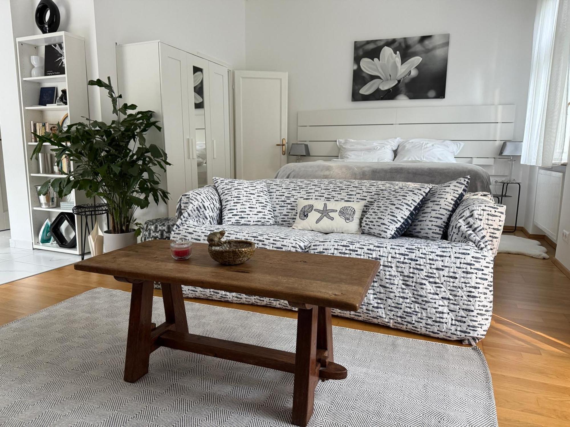 Superb With Ac 40 Sqm Terrace In The Greens Of Buda Centre Apartamento *
